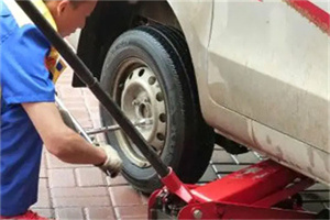 右江区附近拖车24小时服务热线电话