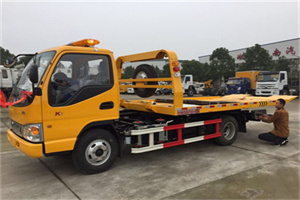 右江区哪里有拖车服务