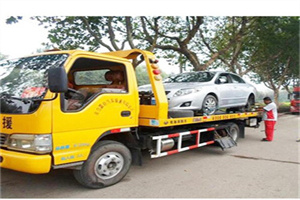 右江区附近24小时汽车拖车服务热线