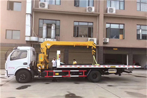 右江区附近汽车轮胎更换