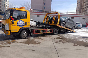 右江区救援拖车费用怎么算